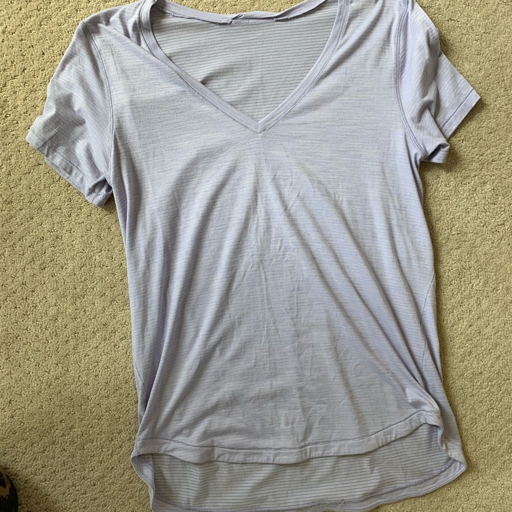 Lulu v neck tee